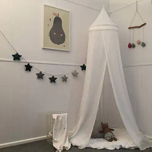 Zeke and Zoey Soft White Hanging Bed Canopy